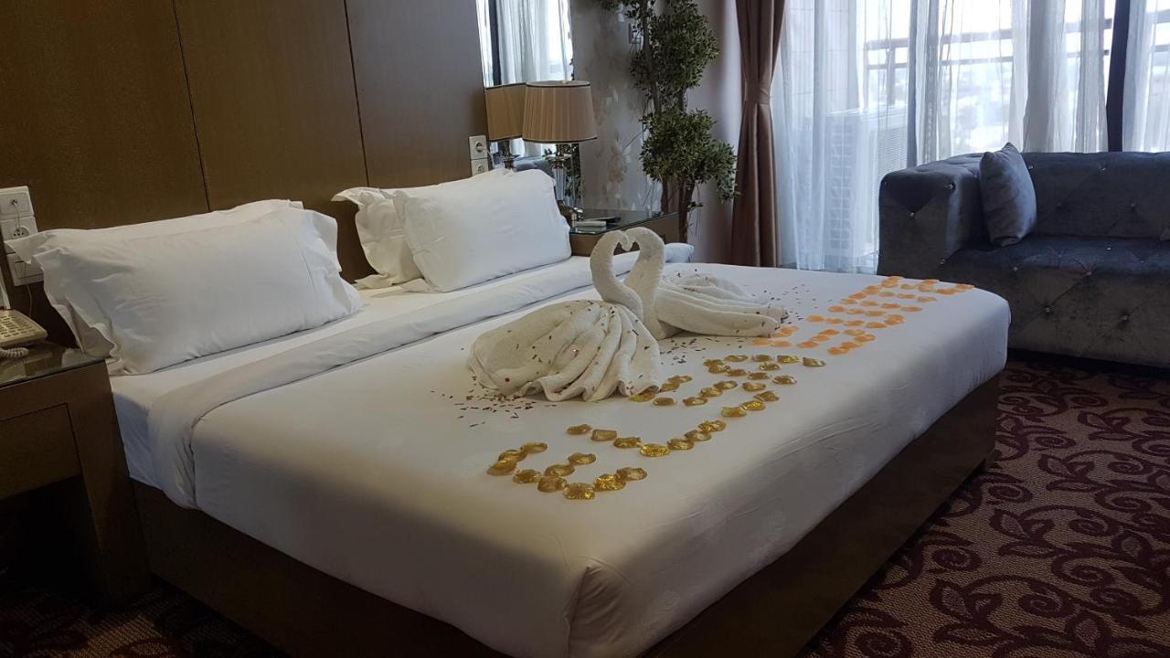 Edmond Hotel 布拉柴维尔 外观 照片