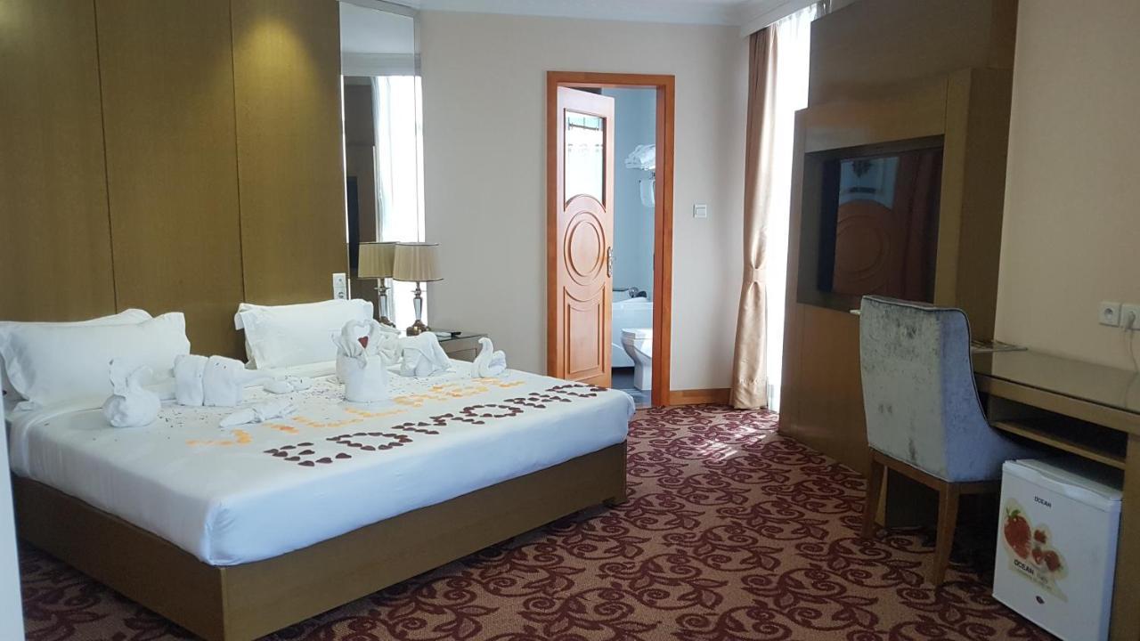 Edmond Hotel 布拉柴维尔 外观 照片